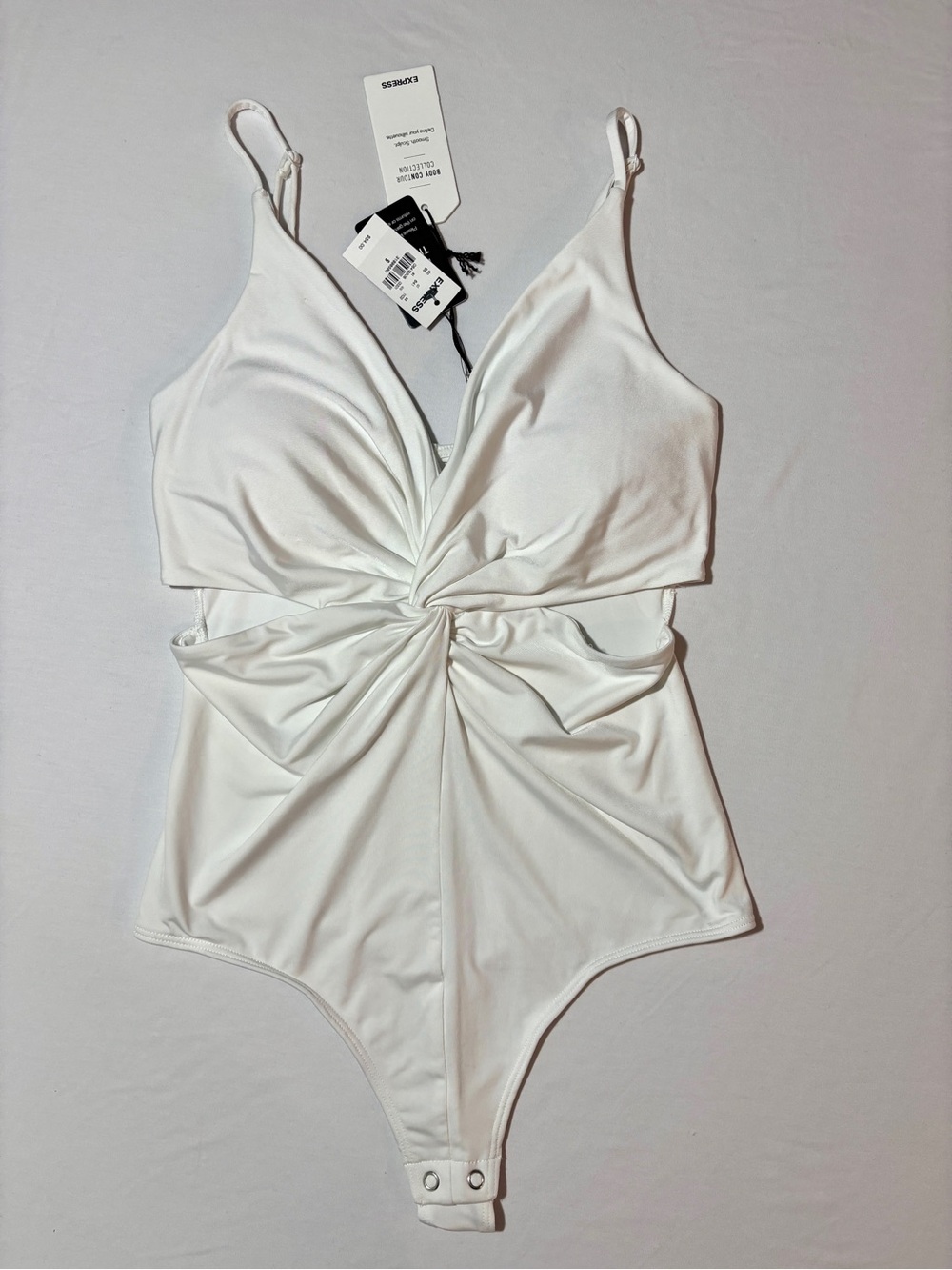 NWT Express Body Contour White Twist Front Cutout Bodysuit Size Small